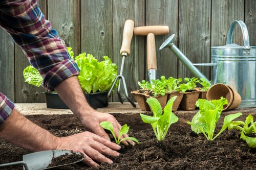 Closing a garden service complaint